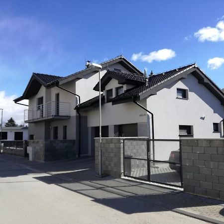 Apartman Tatry-โปปรัด ภายนอก รูปภาพ