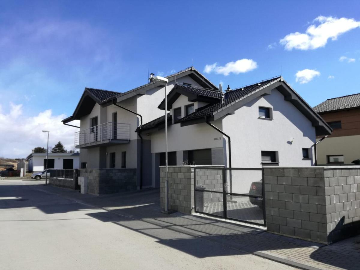 Apartman Tatry-โปปรัด ภายนอก รูปภาพ